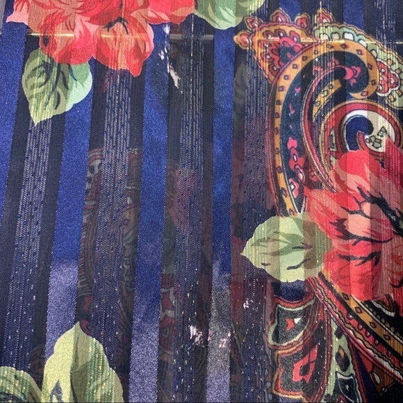 Vintage Victoria Secret Gold Label Floral Kimono - Picture 4 of 5